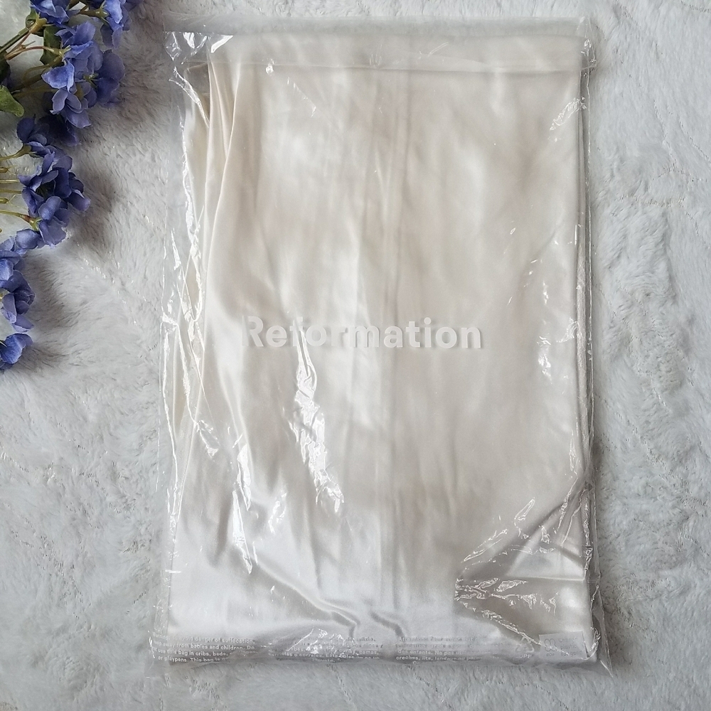 Reformation Tullamore Silk Dress - Picture 4 of 5